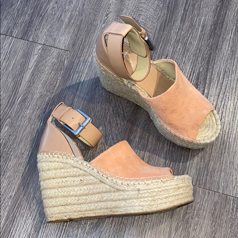 Marc Fisher wedges
